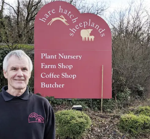  ??  ?? Above: Rob Scott outside Sheeplands on Friday last week Left: Supporters gather outside Wokingham Borough Council’s offices in September 2016 ahead of a council debate on the planning issues