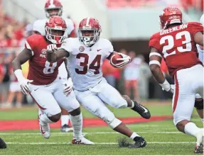  ?? NELSON CHENAULT/USA TODAY SPORTS ?? Alabama running back Damien Harris rushed for 111 yards and two touchdowns on 15 carries Saturday against Arkansas.