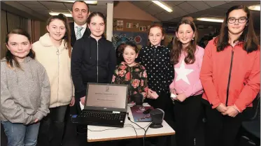  ??  ?? ABOVE: Millstreet Community School Principal Pól Ó Síodhcháin pictured with visitors at the Open Night and the launch of Web Site.