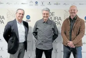  ?? ?? Anton Ilarduya, el chef Fernando Canales y el enólogo riojano Alejandro Simó.