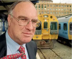  ?? MARTIN HUNTER/STUFF ?? Francis Small at Wellington railway station in 2000, when he was chief executive of TranzRail. He retired later that year.