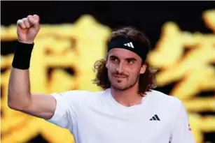  ?? (Getty) ?? Go l den boy: Stefanos Tsitsipas wi ll become wor l d No 1 if he wins his first grand slam tomorrow