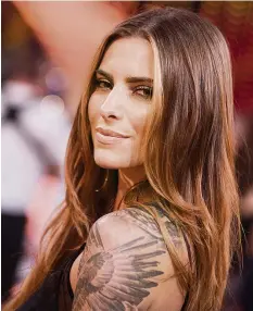  ?? KEY ?? Schauspiel­erin Sophia Thomalla liebt grossfläch­ige Tattoos.