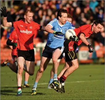  ??  ?? Colm Cavanagh in action for Moy against Rostrevor in the Ulster Club IFC Final