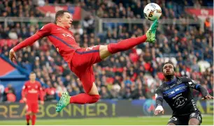  ?? Reuters ?? Paris St Germain’s Julian Draxler in action against Bastia. —