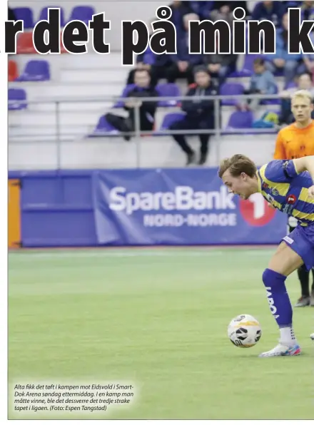  ??  ?? Alta fikk det tøft i kampen mot Eidsvold i Smartdok Arena søndag ettermidda­g. I en kamp man måtte vinne, ble det dessverre det tredje strake tapet i ligaen. (Foto: Espen Tangstad)