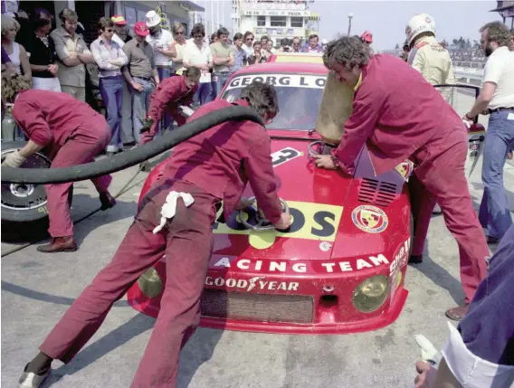  ??  ?? Below: Pit stop in the 1977 ADAC Internatio­nal at the Nürburgrin­g, where Derek Bell shared the driving with Tim Schenken