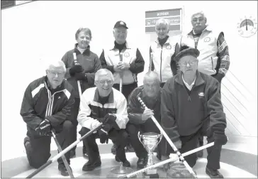  ??  ?? B) Community Aid Consolatio­n Trophy: Team Chuck Davis (North Hatley/lennoxvill­e CCS) defeated Team Maitland Warner (Border CC).
Back (right to left): Maitland Warner, Gail Lynch, Rudy Koteles and Henriette Daigneault subbing in for Gladys...