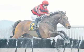  ?? Picture / Race Images ?? No Change looks a good way to start the day at Te Rapa.