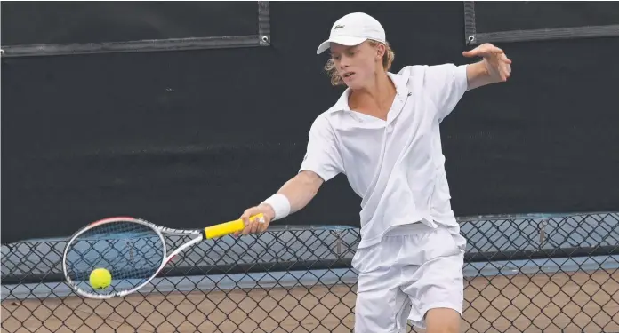  ?? Picture: BEV LACEY ?? ON THE BALL: Will Maher hits a forehand return during his 6-3, 6-4 first round Hooper Accountant­s Toowoomba Internatio­nal win yesterday over fellow Australian Alexander Crnokrak.