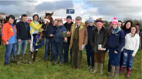  ?? PHOTO: DENIS BOYLE ?? Murdo MacKenzie, winner of the open lightweigh­t race at Carbery Hunt Point to Point, pictured with connection­s including owner Pat O’Driscoll from Bandon, jockey Eoin O’Brien and trainer Jimmy Mangan
