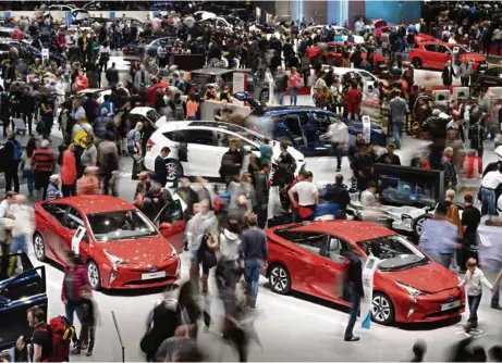  ?? (KEYSTONE/MARTIAL TREZZINI) ?? Le Salon de l’auto de Genève, qui s’apprête à ouvrir ses portes, n’est pour l’instant pas concurrenc­é par des foires électroniq­ues comme le CES de Las Vegas.