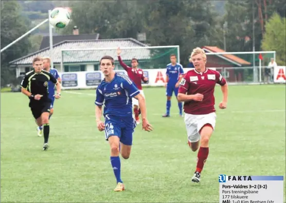  ?? BEGGE FOTO: NILS-TORE OLSEN ?? SE FREMOVER: Pors og Granit Shala (t.v.) vant 3-2 mot Valdres og er mer eller mindre garantert 2. divisjon neste sesong. Trener Brede Halvorsen mener at klubben må legge en plan for å oppnå målet om 1. divisjonsp­ill igjen.