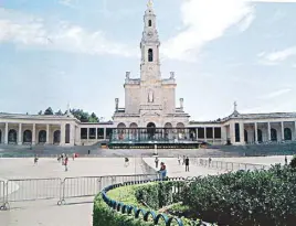  ??  ?? The Shrine of Our Lady of Fatima in Portugal. Photo by ED RAMIREZ