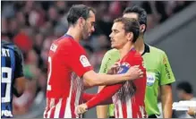  ??  ?? Griezmann volvió.Griezmann volvió a jugar con el Atlético después de decidir su continuida­d en el club rojiblanco. Se le aplaudió y fue capitán.