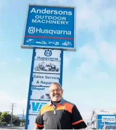  ??  ?? Garry Anderson from Anderson’s Outdoor Machinery.