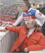  ??  ?? Le président russe Vladimir Poutine avait assisté aux compétitio­ns paralympiq­ues de ski, en 2014. - Associated Press: Alexei Nikolsky