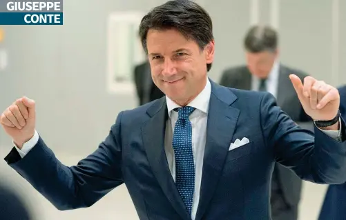  ??  ?? A Palazzo Chigi Il presidente del Consiglio Giuseppe Conte, 54 anni, guida il governo sostenuto dalla maggioranz­a 5 Stelle-lega dal primo giugno 2018 (Lapresse)