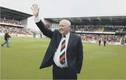  ??  ?? 0 Smile, a play about former Dundee United manager Jim Mclean, has its last staging at the Dundee Rep tonight.