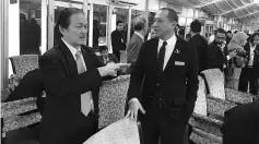  ??  ?? Wong (left) talking to Nazri over the Tourism Bill.
