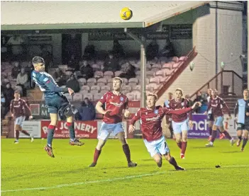  ?? ?? A chance goes begging for Raith Rovers during the goalless draw at Gayfield