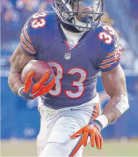  ?? | JEFF HAYNES/AP ?? The Bears’ Jeremy Langford has been an asset as a rusher and receiver.