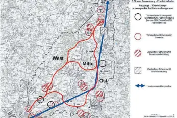  ?? FOTO: RPT ?? Dass die Osttrasse entlang der Entwicklun­gsachse zwischen Ravensburg und Friedrichs­hafen verläuft, ist eines der Argumente für sie. Was kurze Wege hin zu vorhandene­n wie geplanten Gewerbegeb­ieten bedeutet.