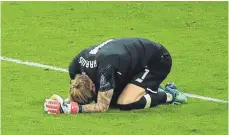  ?? FOTO: PETER BYRNE/DPA ?? Untröstlic­h nach Spielende: Loris Karius.