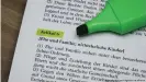  ??  ?? Dieser Artikel soll ergänzt werden: Artikel 6 des Grundgeset­zes