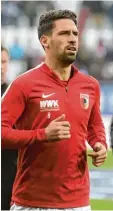  ?? Foto: Ulrich Wagner ?? FCA Spieler Rani Khedira blickt weiter nach vorne.