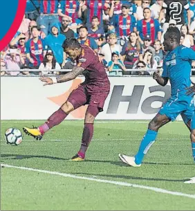  ?? FOTO: PERE PUNTÍ ?? Paulinho marcó ante el Getafe y primer y más importante gol con el Barça