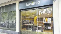  ?? ?? La nueva tienda de BonÀrea en el barrio zaragozano de La Jota.