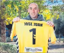  ?? FOTO: EFE ?? José Juan, meta del Alcoyano, explicó lo que le gusta el alemán