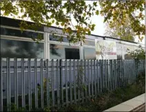  ?? Picture: Wes Hobson. ?? DEMOLITION: Applehirst Lodge in Dodworth.