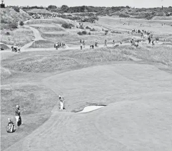  ?? STEVE FLYNN, USA TODAY SPORTS ?? Lee Westwood chips onto the 14th green during a practice round at 7,156-yard Royal Birkdale.