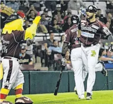  ?? /CORTESÍA ?? Issmael Salas fue uno de los héroes de la noche para los Tomateros frente a Aguilas de Mexicali.