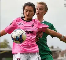  ??  ?? Hawaiian McKenna Davidson won her first honour with Wexford Youths Women on Sunday when they beat Cork City after a penalty shoot-out in the developmen­t shield final in Turner’s Cross.