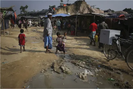  ?? Bild: WONG MAYE-E/AP/TT ?? FÅR ÅTERVÄNDA. Rohingyer, här i ett flyktinglä­ger i Bangladesh, kommer att få återvända hem till Burma.