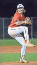  ?? Adam Dortch ?? The Sonoravill­e High School baseball team is reaching the end of the Region 6-3A schedule and has two series left in league play.