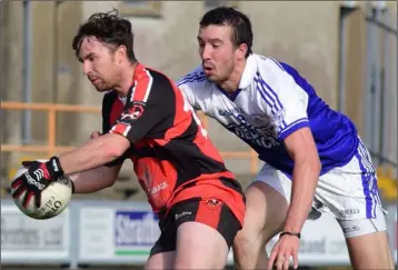  ??  ?? Ben Brosnan (Bannow-Ballymitty) gets to the ball ahead of his Wexford colleague, Syl Byrne.