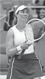  ?? GEOFF BURKE/USA TODAY SPORTS ?? Danielle Collins, seen March 30, salutes the crowd after the women’s singles final of the Miami Open at Hard Rock Stadium in Miami Gardens, Fla.