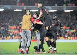  ?? FOTO: GETTY ?? El Atlético de Madrid, celebrando el pase a cuartos de final de la Champions