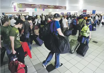  ?? Archivo ?? PROTOCOLO. Desde el 30 de enero, el Aeropuerto LMM se incluyó en el sistema de alertas del CDC y se activó una de las 20 estaciones de cuarentena en la nación.