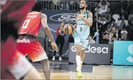  ?? ACB/D. CATALÁN ?? Jean Montero durant un partit del MoraBanc Andorra. ▶▶
FINESTRA FIBA AMB PRESèNCIA TRICOLOR
Fins a cinc jugadors de la plantilla /