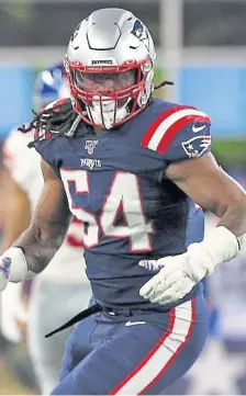  ?? MATT sTONE / HERALD sTAff fiLE ?? HE’S BACK: Linebacker Dont’a Hightower has to prove he can still play at an elite level and lead the defense after opting out of last season due to COVID-19 concerns.