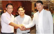  ??  ?? In photo (from left): Kuya J Group president and chief executive officer Winglip Chang, iCorner general manager Don Tirol, and Gretz Rivera of Unido Holdings.