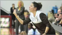  ?? KYLE FRANKO — TRENTONIAN PHOTO ?? Lehigh coach Addie Micir yells to her team against Rider during a NCAA women’s basketball game on Wednesday night at Alumni Gymnasium in Lawrencevi­lle.
