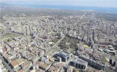  ??  ?? MEDITERRÁN­EO
El nuevo Plan General de Castelló, una vez aprobado, propiciará otra forma de urbanismo en la capital. ((