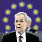  ?? BILD: SN/APA/AFP ?? Van der Bellen: „Wir Ältere dürfen nicht zulassen, dass den Jüngeren Europa gestohlen wird.“