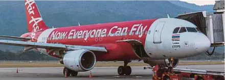  ?? BLOOMBERG PIC ?? AirAsia group chief executive officer says the exchange of routes between AirAsia and AirAsia X is a a win-win situation for both airlines.